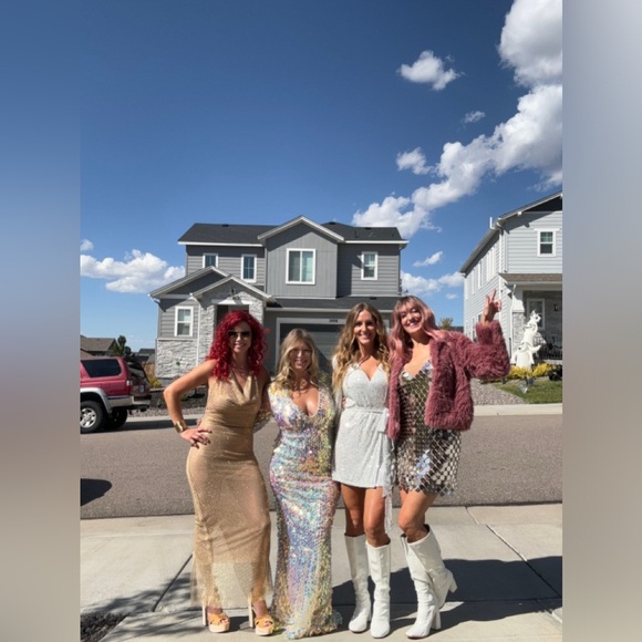 Iridescent Sequin Gown - Picture 6 of 6